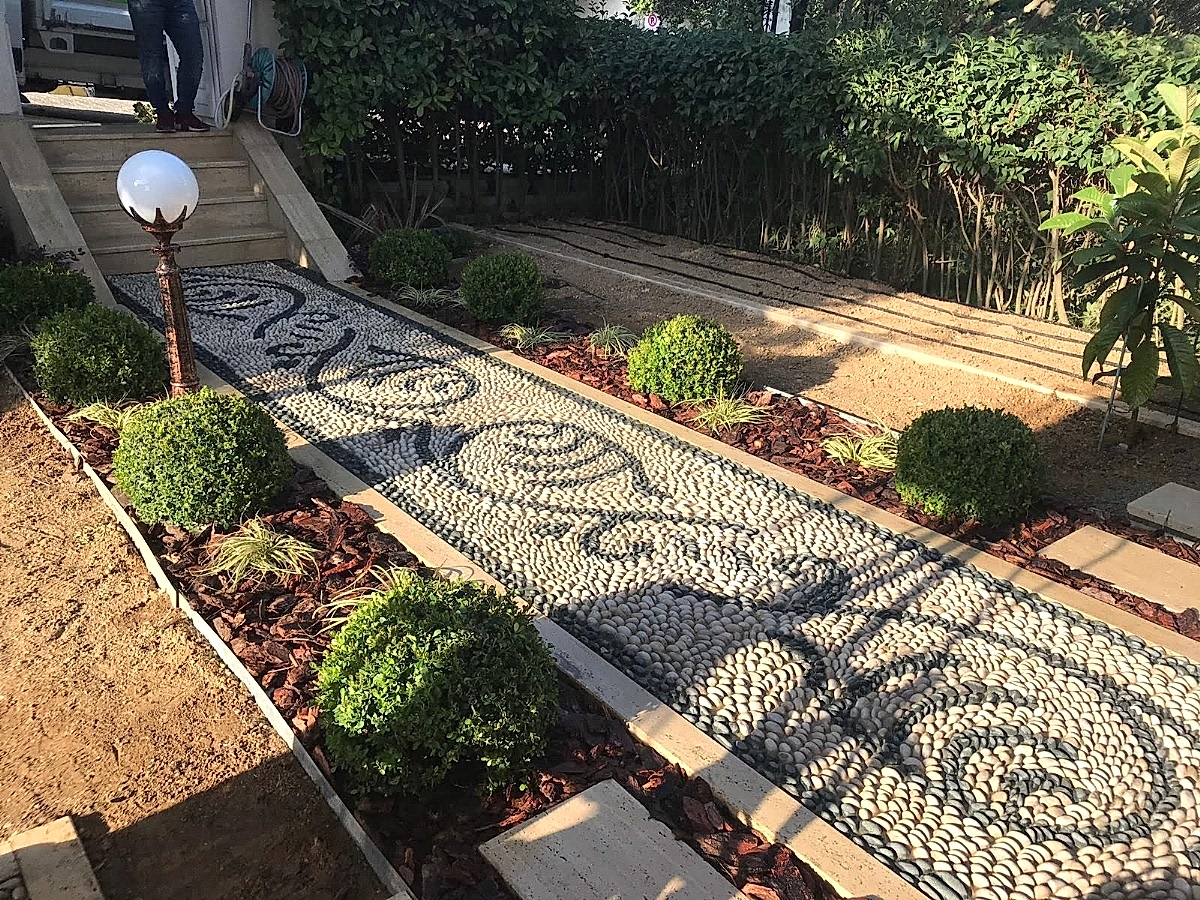 Bahçeşehir Eston 1